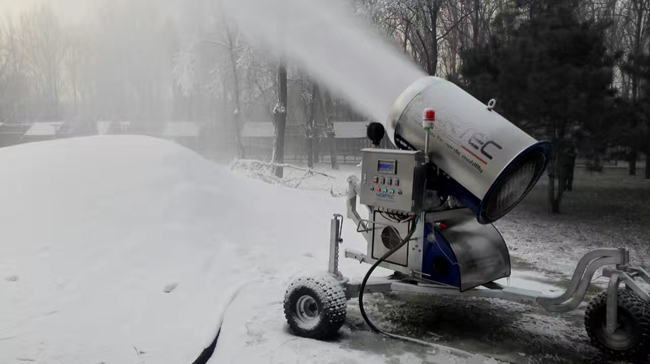 滑雪場造雪機