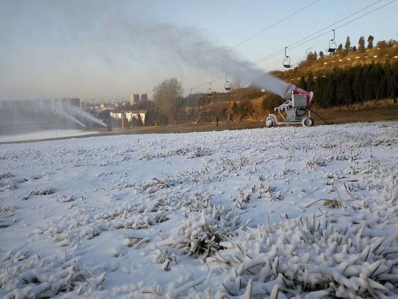 造雪機