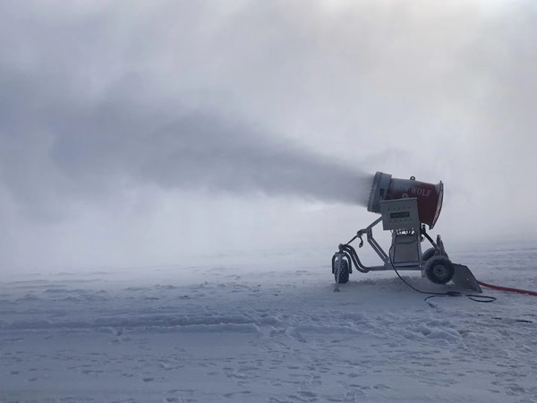 堯山滑雪場諾泰克2018年造雪現(xiàn)場