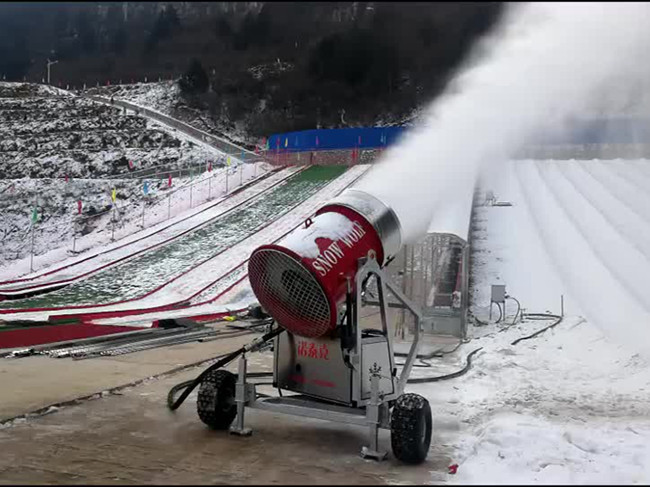 造雪機(jī)