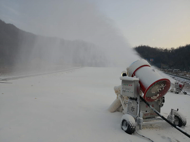 造雪機