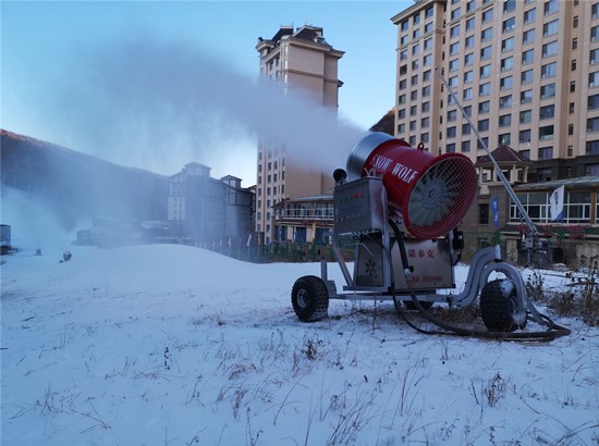 造雪機