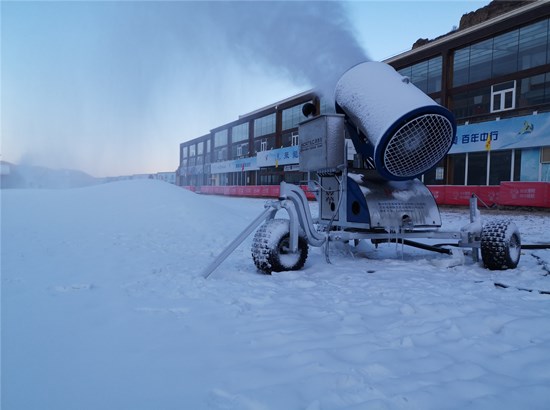 造雪機