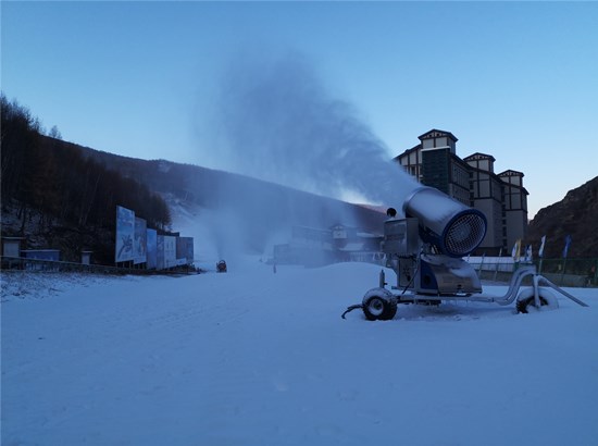 造雪機