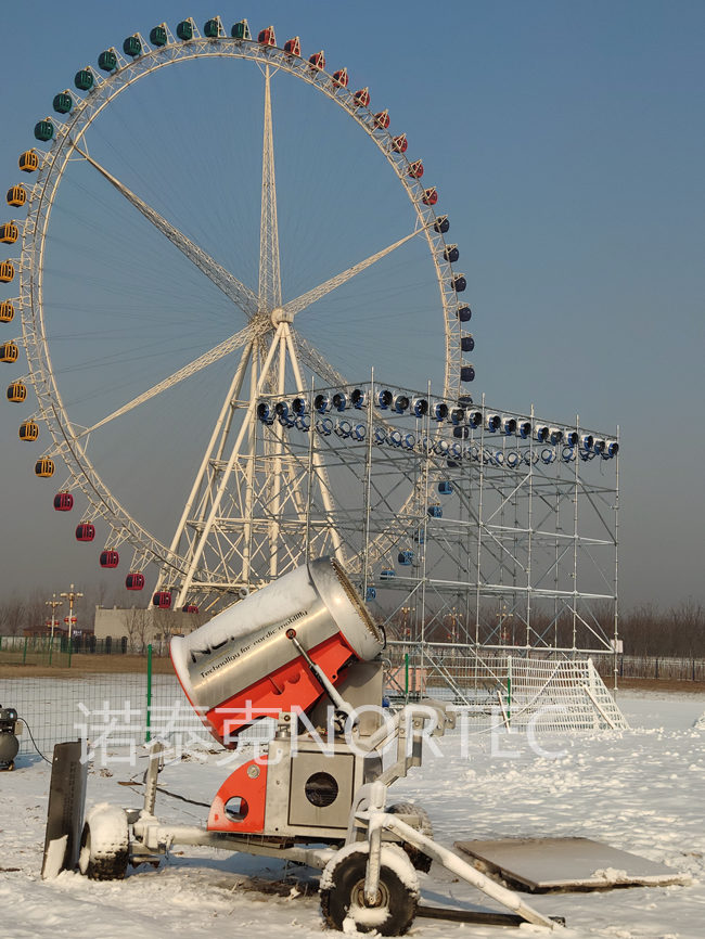 國產(chǎn)造雪機(jī)