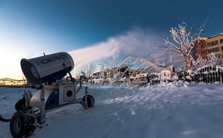 造雪機(jī)