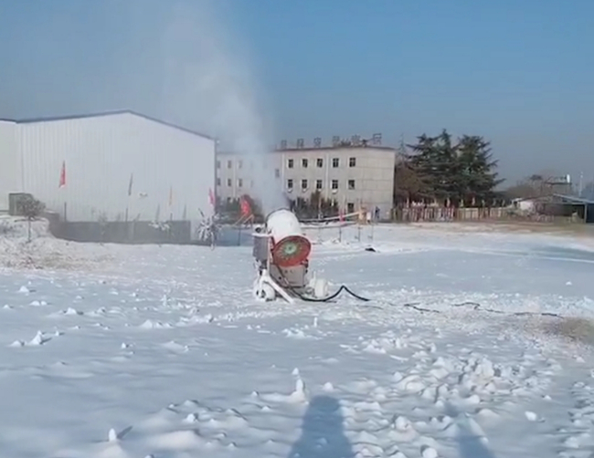 造雪機