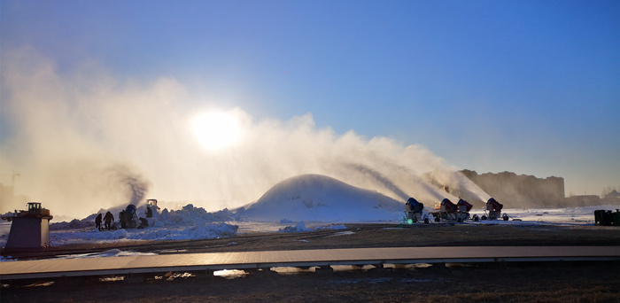 滑雪場(chǎng)造雪機(jī)